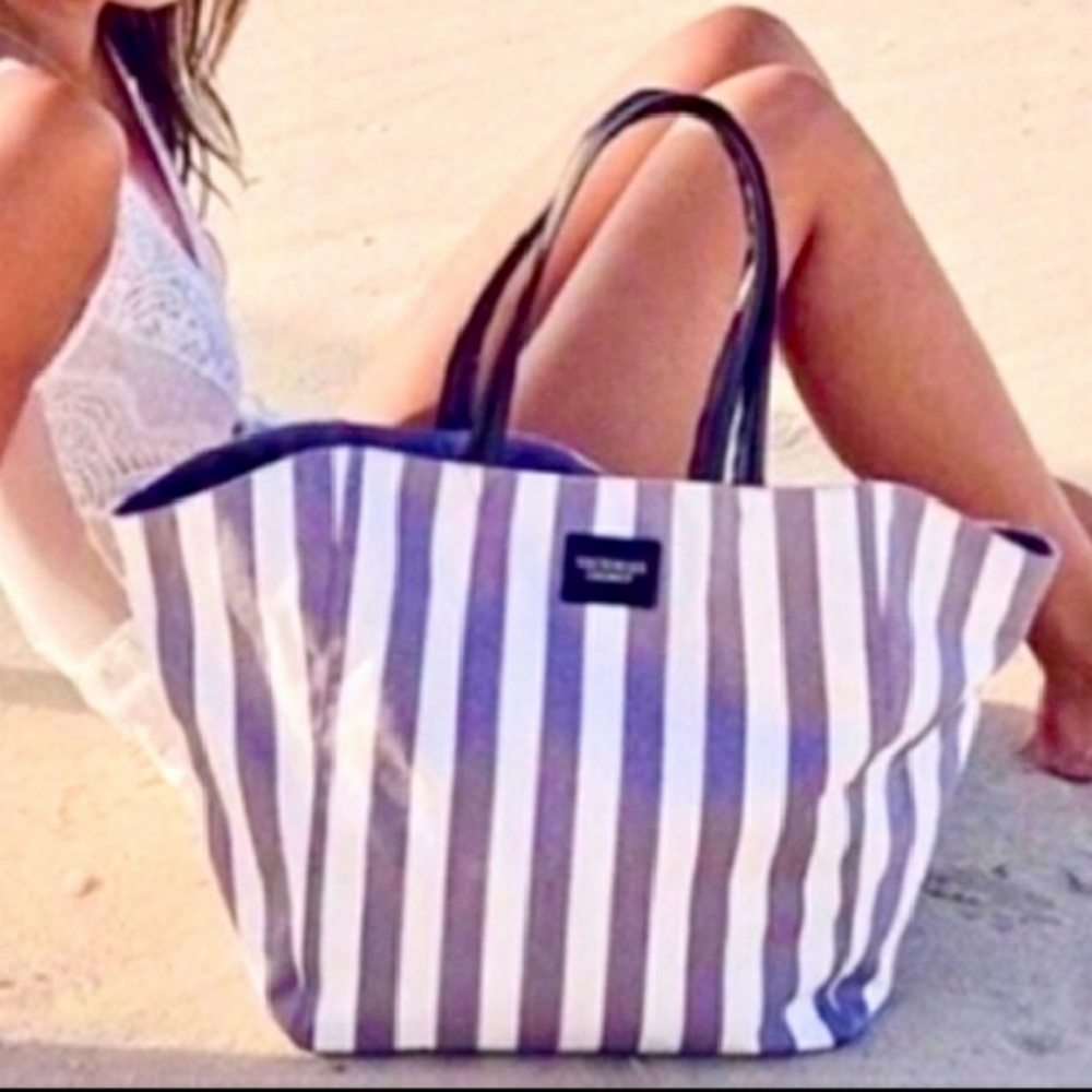 Victoria's Secret tote - Picture 4 of 6